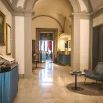 Bosone Palace فندق 4*