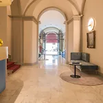 Bosone Palace غوبيو