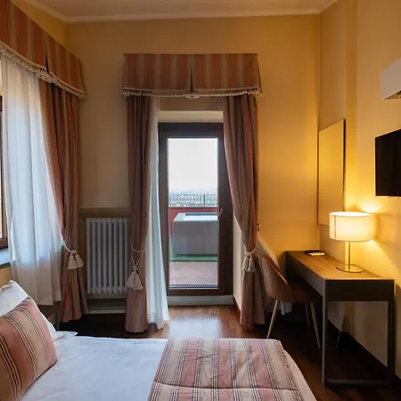 Hotel Bosone Palace
