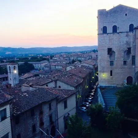 Szálloda Bosone Palace Gubbio