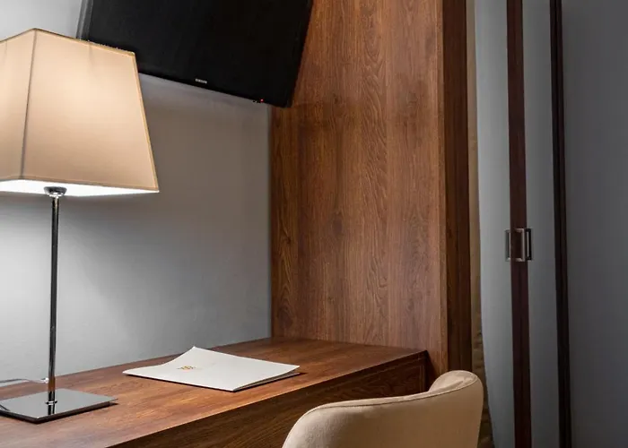 Bosone Palace فندق