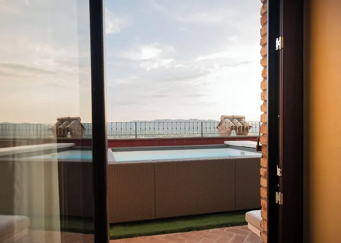 Bosone Palace فندق غوبيو